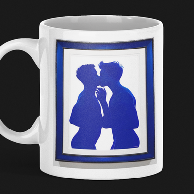 Zwei Männer im Kuss als Silhouette - Gerahmtes Kunstwerk in Blau und Weiß - Blue Boys Premium Tasse - Gay Fine Art